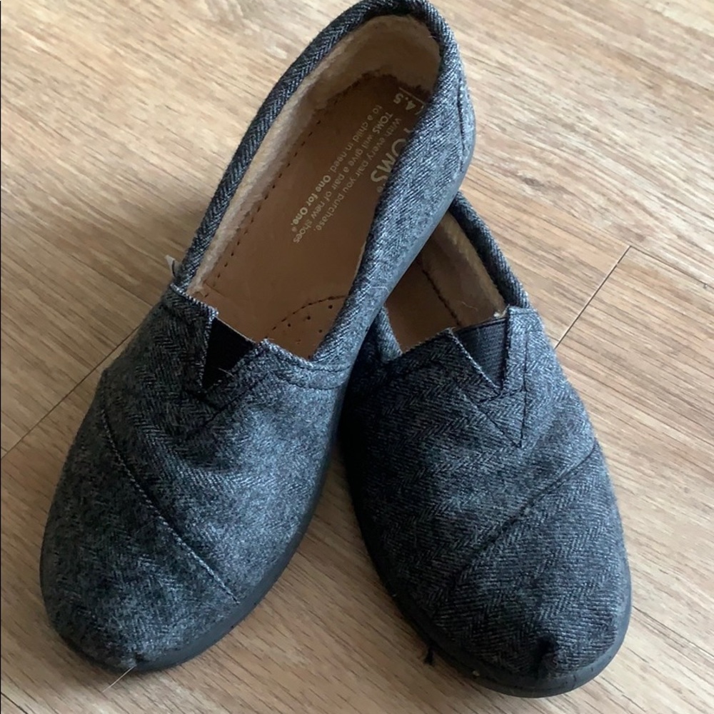 Gray Faux Fur lined Toms!